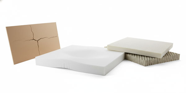 اشتباهات رایج در سفتتر کردن تشک نرم مانند استفاده از پد بیکیفیت، پدهای روی هم و تخته نازک زیر تشک