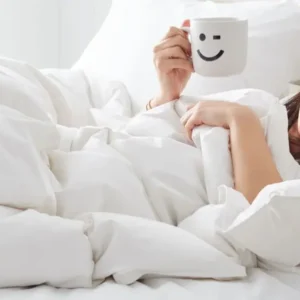 آیا کالای خواب در بهبود خواب تأثیر دارد؟ بررسی تخصصی نقش تشک و بالش در کیفیت خواب