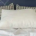فرق بالش و متکا